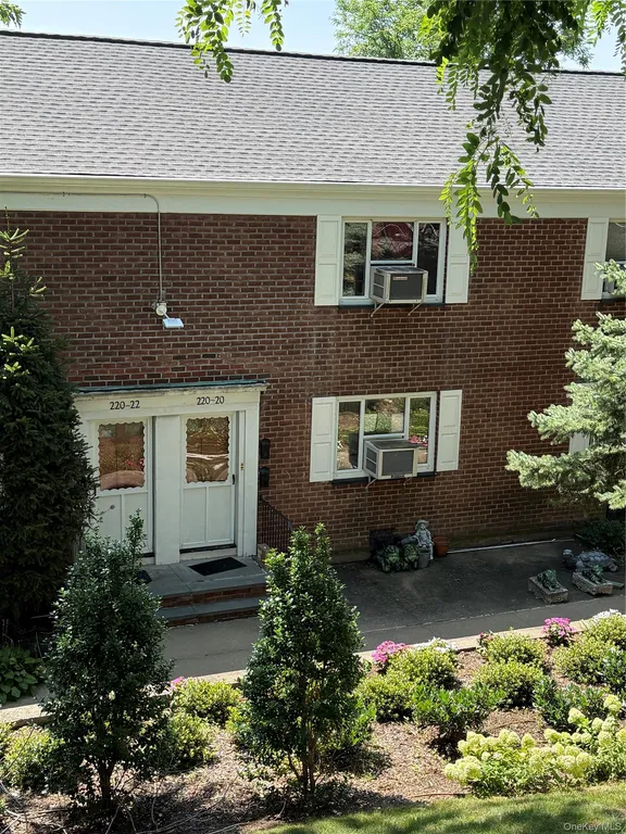 220-20 Stronghurst Avenue #20 — image 1