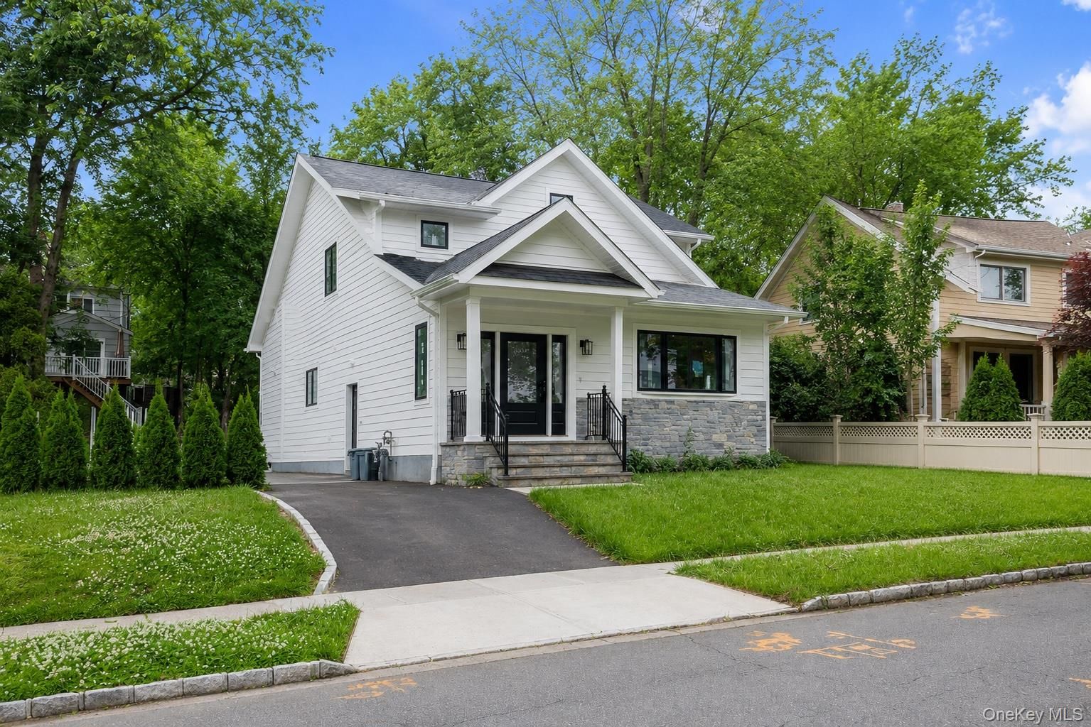 6 Burbury Lane — image 1