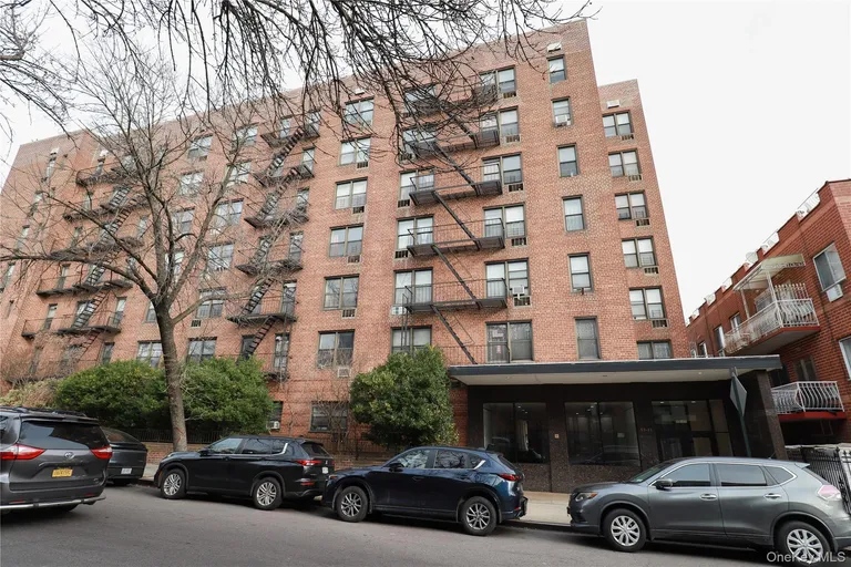 53-11 90th Street #6C — image 1