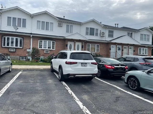 148-33 Hook Creek BLVD — image 1