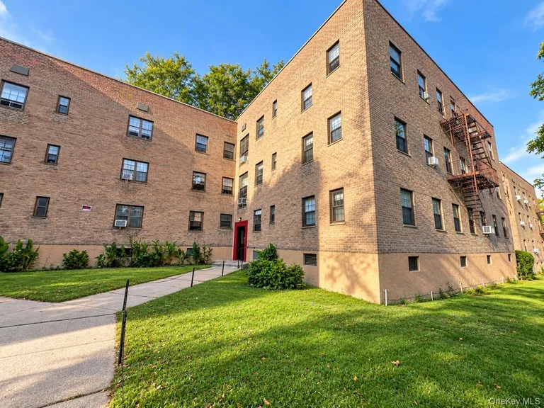 144-37 79th Ave #1N — image 1
