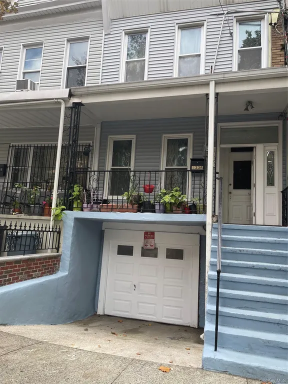 1336 Teller Avenue — image 1