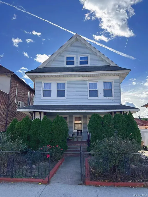 3810 Neptune Avenue — image 1