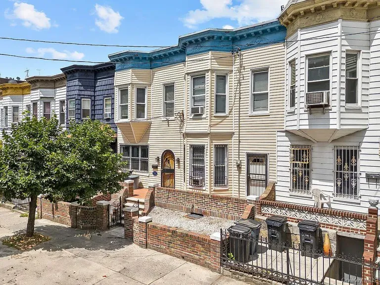 2459 Hoffman Street — image 1