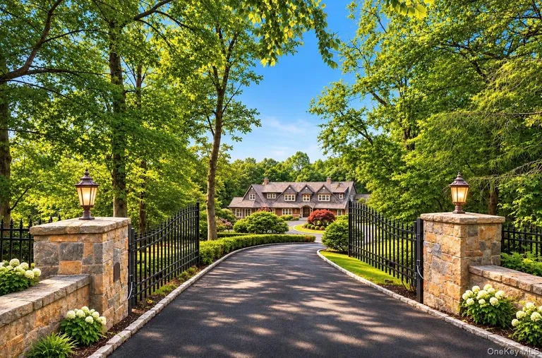8 Ironwood Lane — image 1