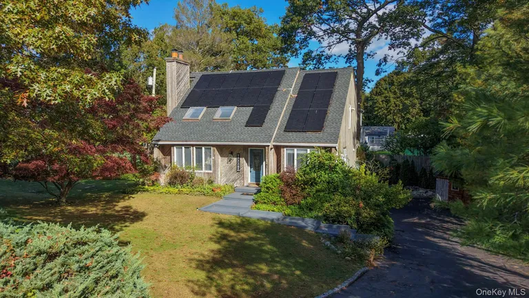 33 Uranus Road — image 1