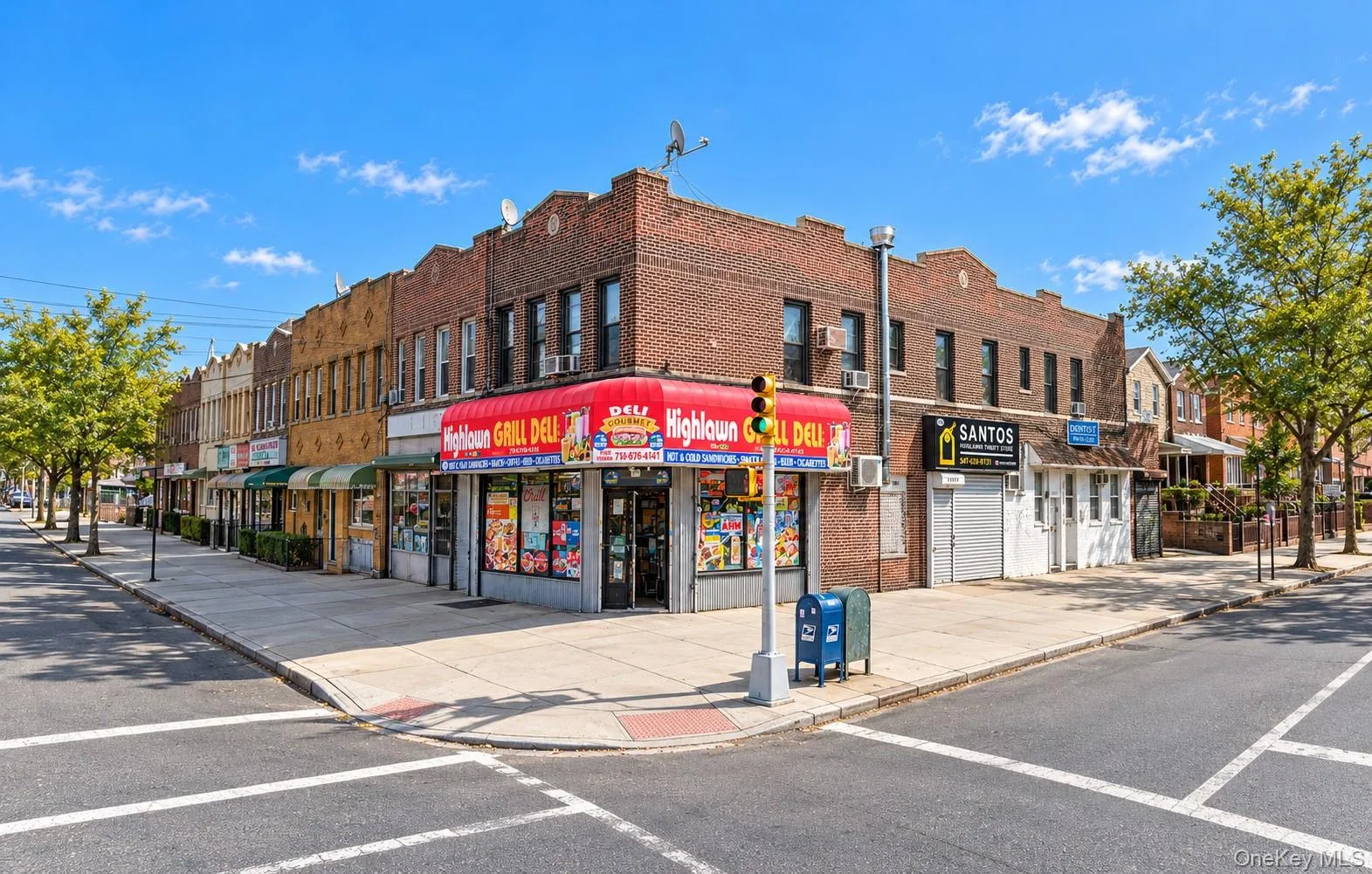 196 Highlawn Avenue — image 1