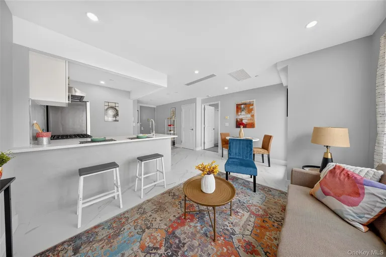 643 5th Avenue #6B — image 1