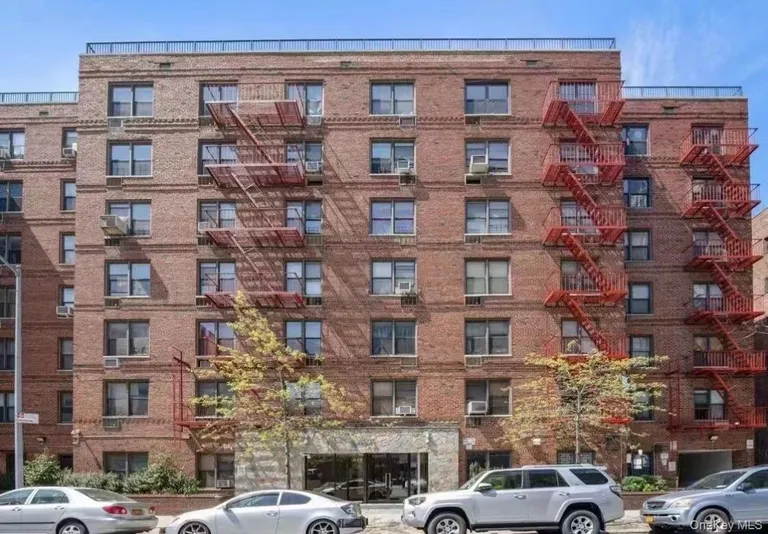 13317 Sanford Avenue #2J — image 1