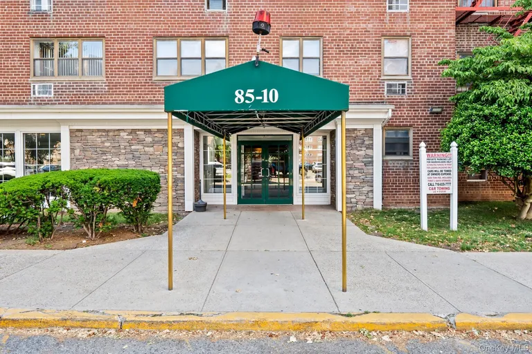 85-10 151 Avenue #2D — image 1
