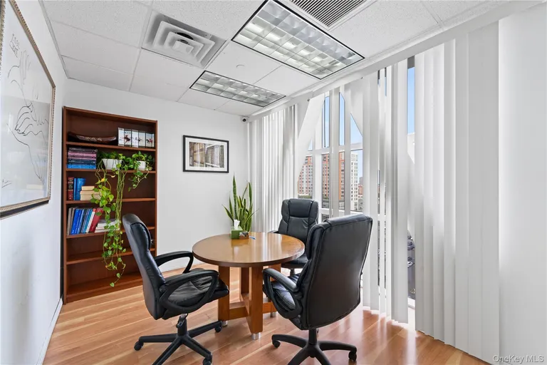 136-33 37th Avenue #9B