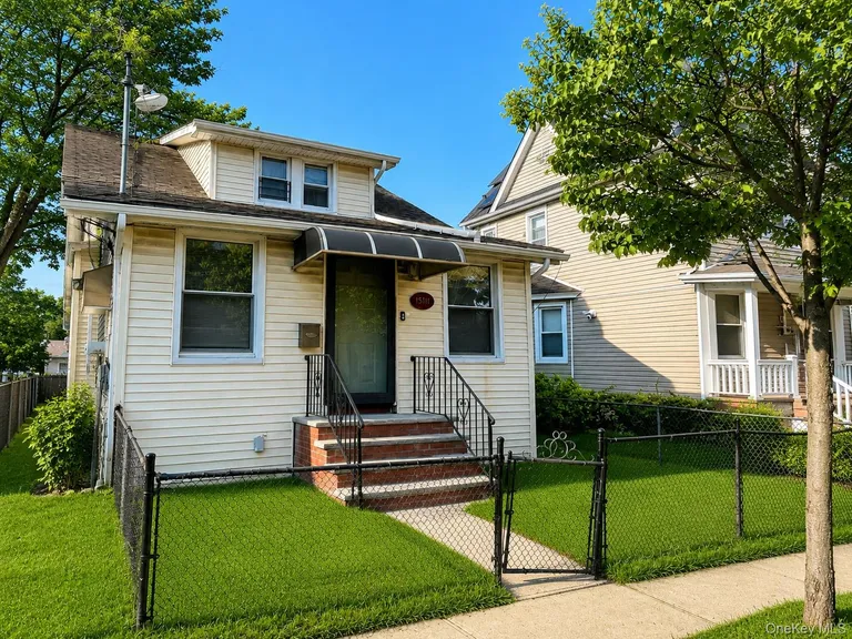 15511 115th Drive — image 1