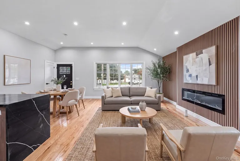 11481 178th Street — image 1