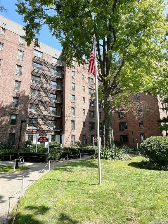 11219 34th Avenue #F — image 1