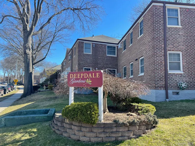 252-14 63rd Avenue #1337 — image 1