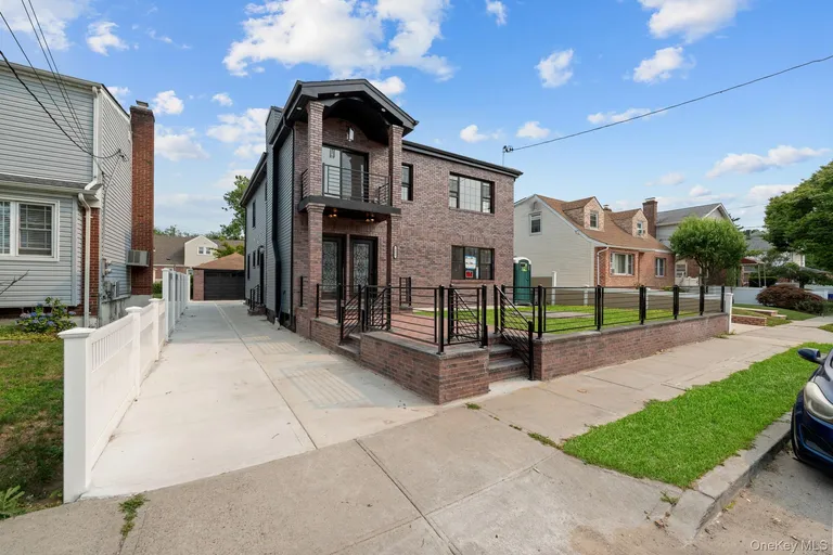 14027 247th Street — image 1