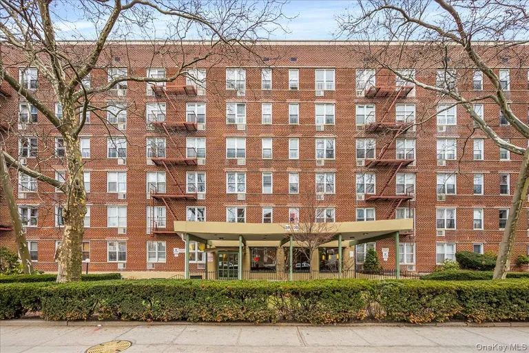 59-30 108th Street #5G — image 1