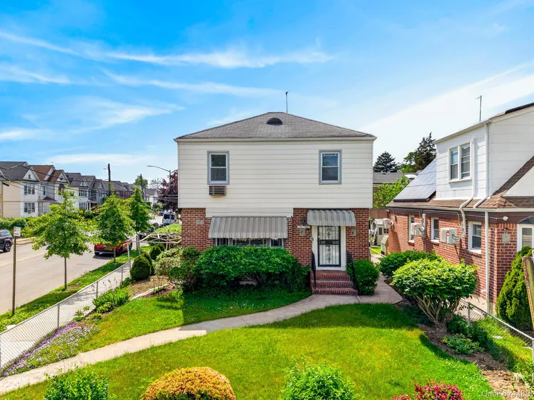 32-34 147th Place — image 1