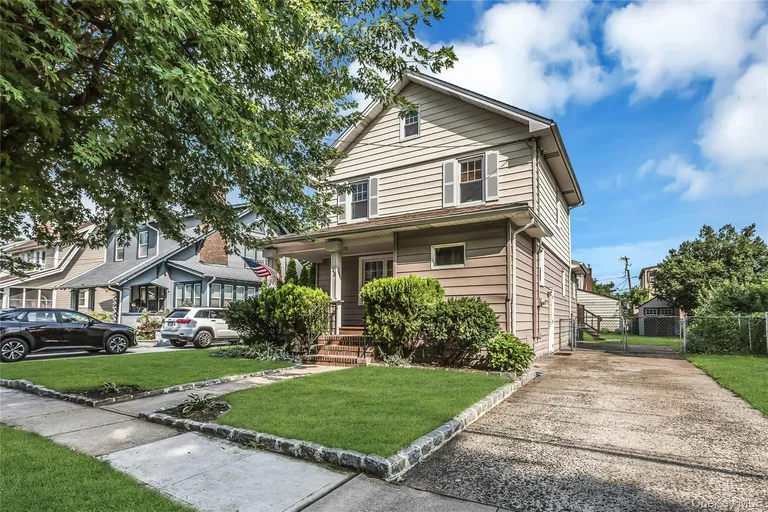 43 Elm Street — image 1
