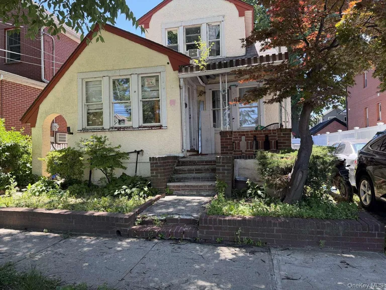 160-16 78th Avenue — image 1