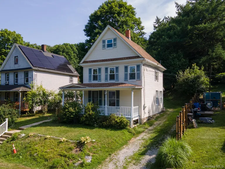 3 2nd Avenue — image 1