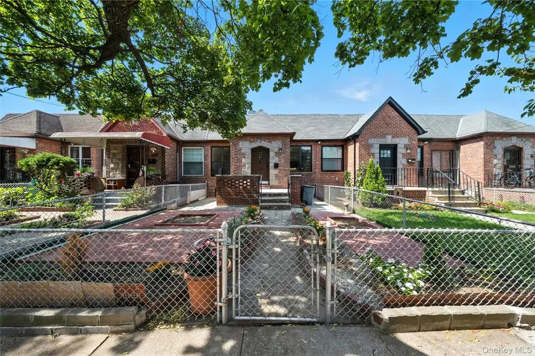 5958 69th Place — image 1