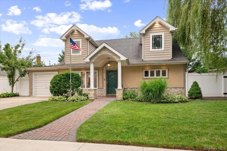 3850 Jean Avenue — image 1