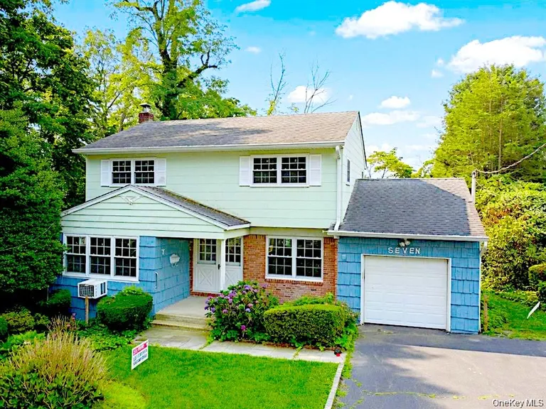 7 Locust Street — image 1