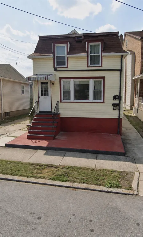 18 Van Riper Street — image 1