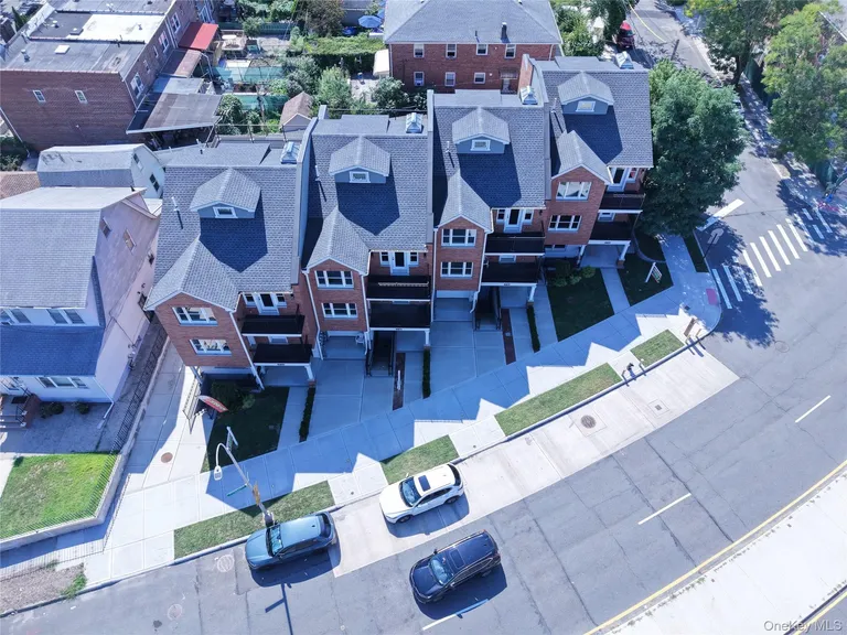 37-08 Francis Lewis Boulevard — image 1