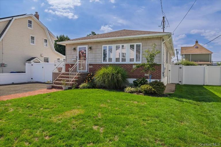 145 Bismark Avenue — image 1