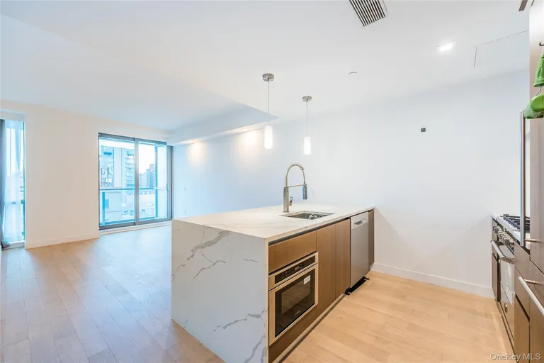 33-66 Farrington Street #8F