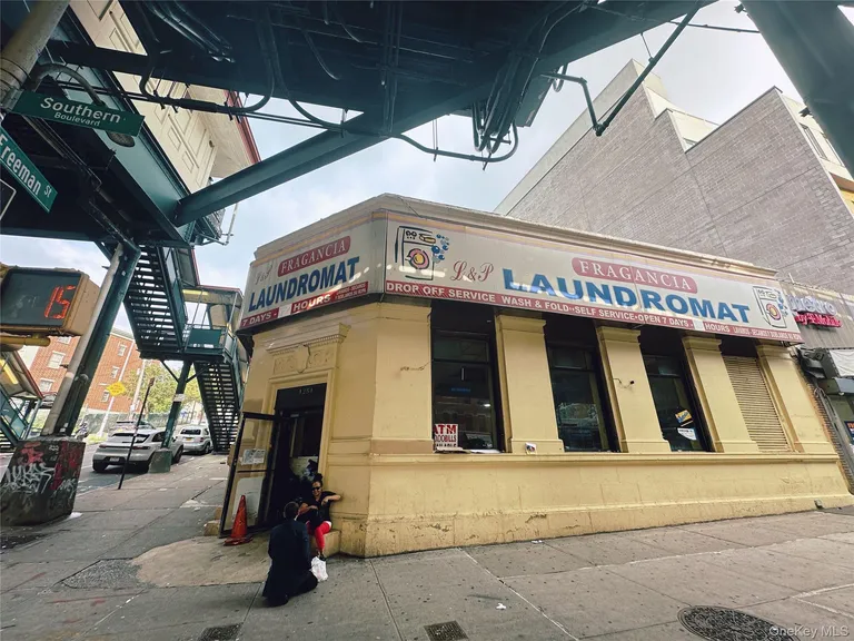 1254 Southern Boulevard