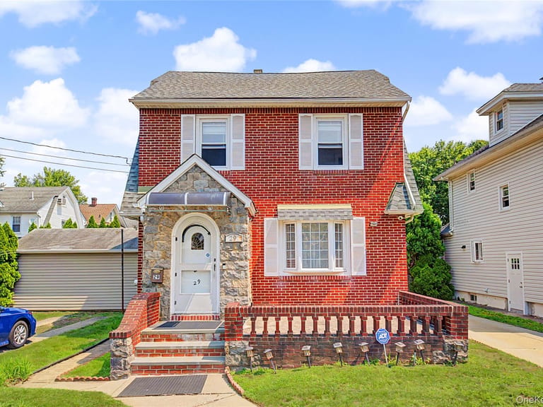 29 Holland Avenue