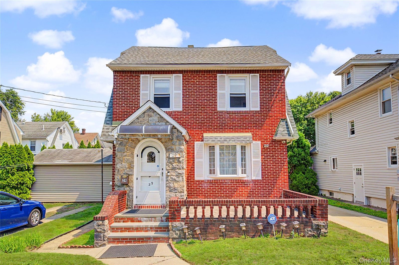 29 Holland Avenue — image 1